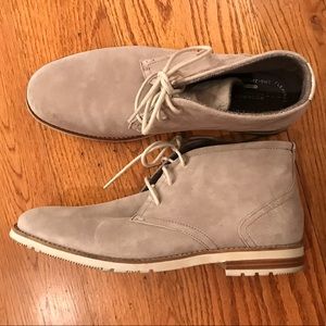 EUC Rockport Suede Chukka Boots